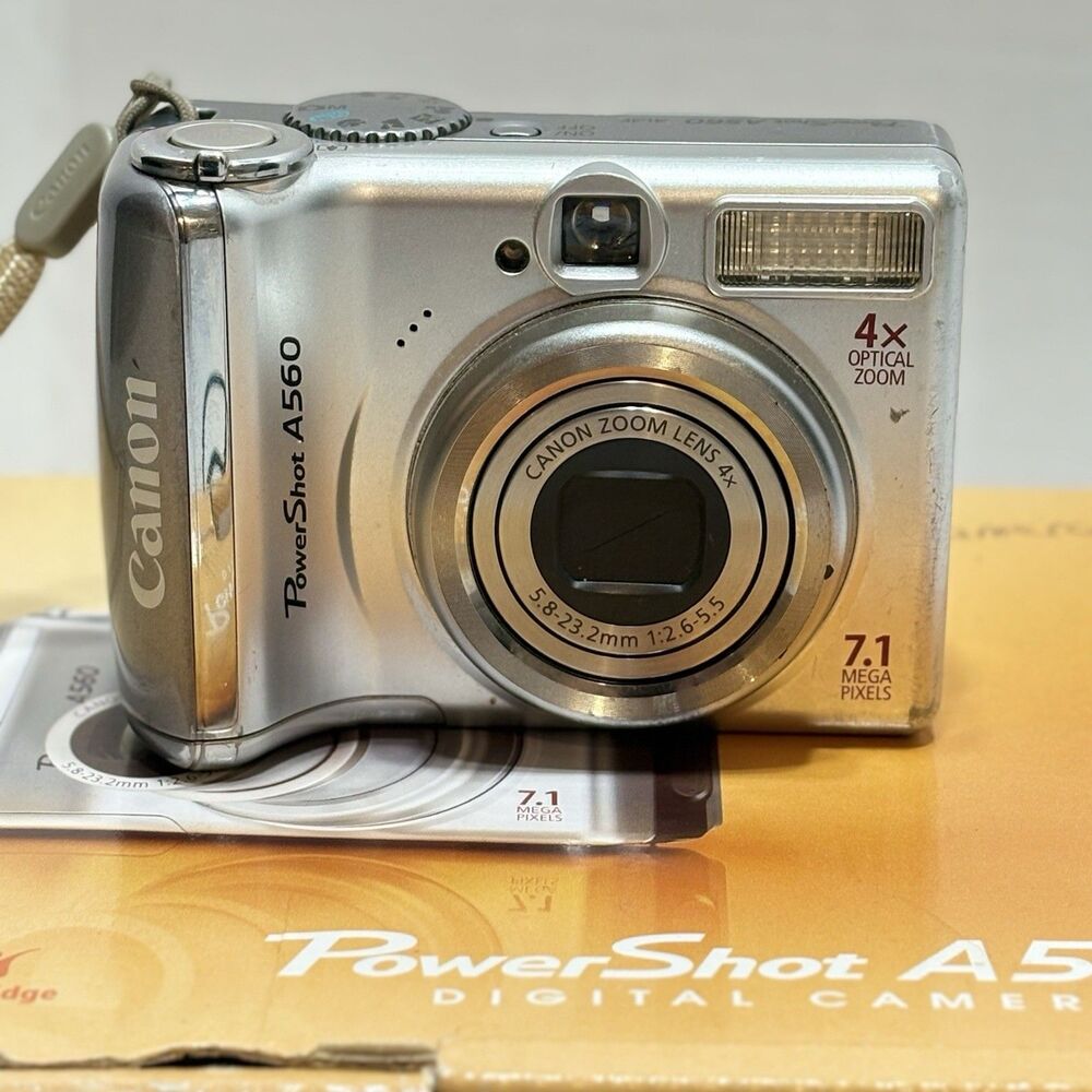 Canon PowerShot A560 7.1mp Y2K Vintage Digicam/Digital Camera w/Box Accessories